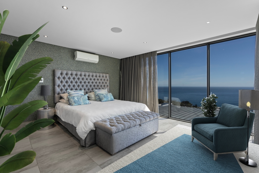 To Let 6 Bedroom Property for Rent in Bakoven Western Cape